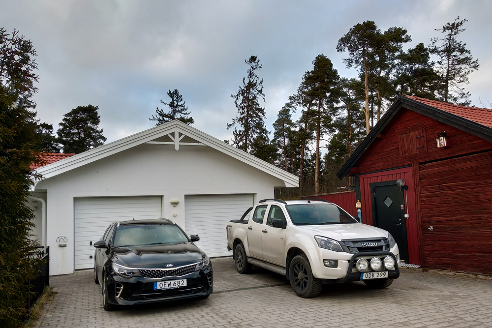 What Is The Average Cost For A 2 Car Garage